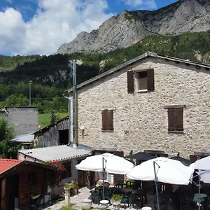 2* Hotel Lou Jas